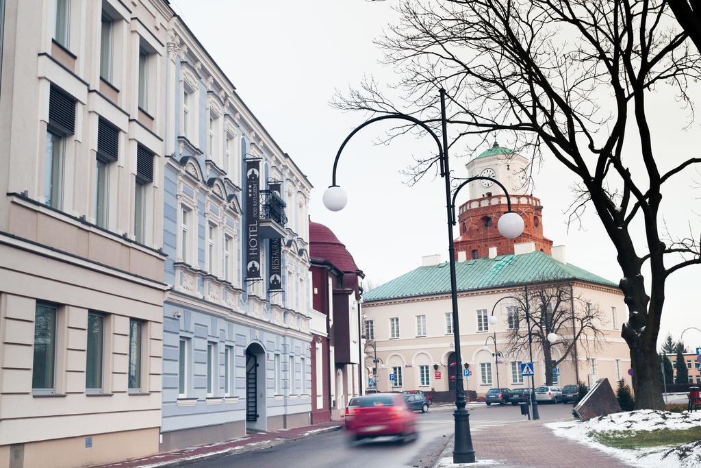 Pod Ratuszem Wieluń Exterior foto